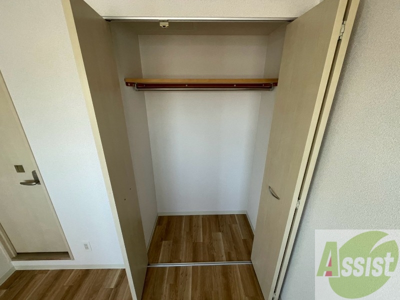収納　収納もバッチリあるのでお部屋が片付きますよ！
