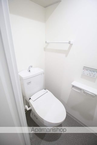 ＪＲ千歳線 新札幌駅 徒歩8分 5階建 築6年のトイレ写真