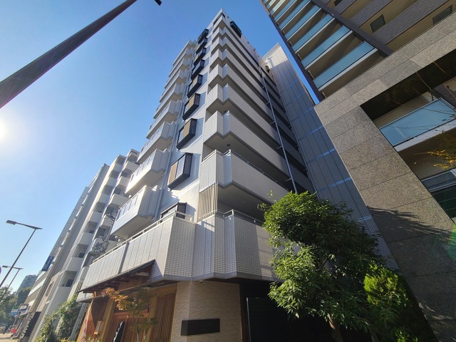 建物外観　シンプルなデザインの外観です