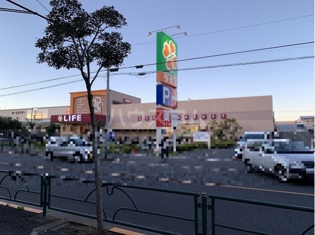 スーパー　ライフ 奥戸店（スーパー）まで714m