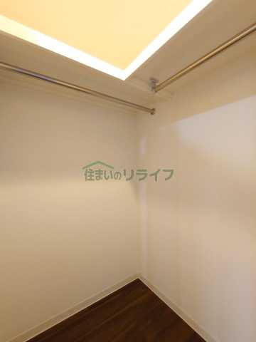 収納　リライフ下北沢店