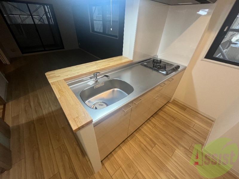キッチン　モデルルームの写真になります