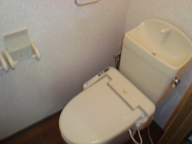 トイレ　シャワー付トイレ