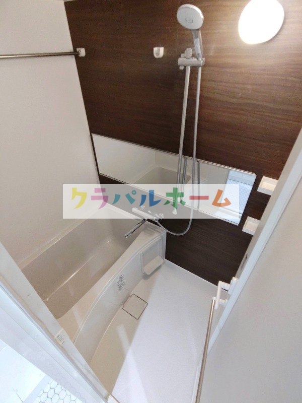 バス・シャワールーム　浴室乾燥機付き