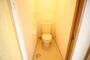 トイレ　もちろんバストイレ別！標準的な水洗トイレです。