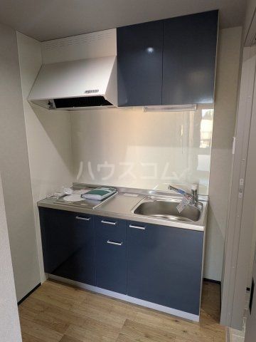 都営新宿線 篠崎駅 徒歩17分 2階建 築1年のキッチン写真
