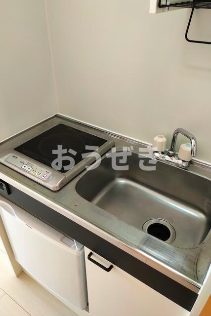 ＪＲ京浜東北線 鶴見駅 徒歩20分 2階建 築12年のキッチン写真