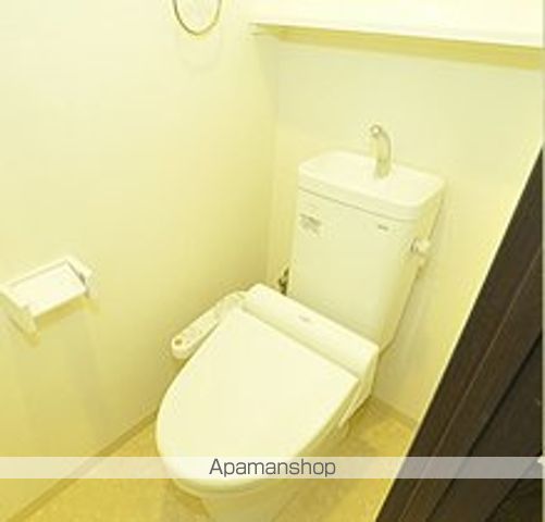 地下鉄堺筋線 北浜駅 徒歩7分 5階建 築14年のトイレ写真