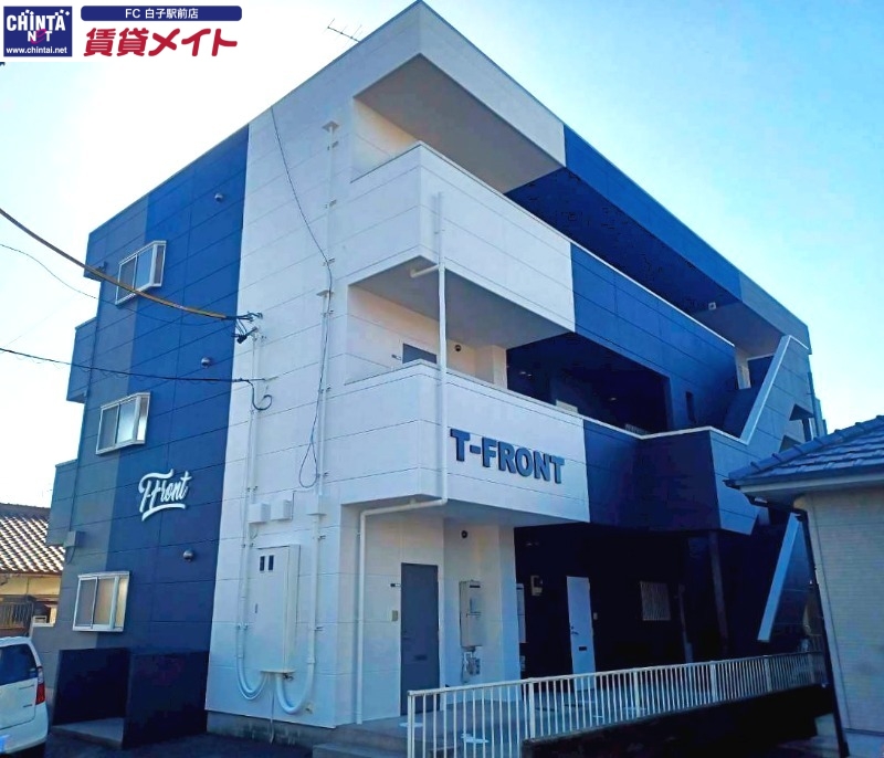 T-FRONTの外観写真