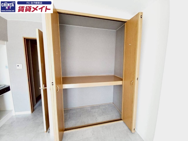 T-FRONTの内装写真