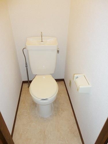 トイレ　★お部屋探しは株式会社タウンハウジング東京まで★