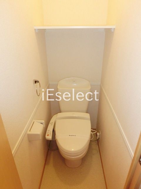 LPアーバン貮番館のトイレ写真