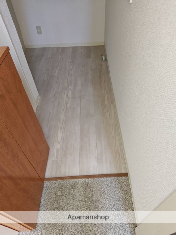 シャトー穂高の玄関写真