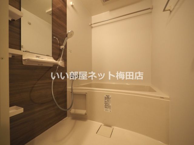 セレニテ東梅田アリエの風呂写真
