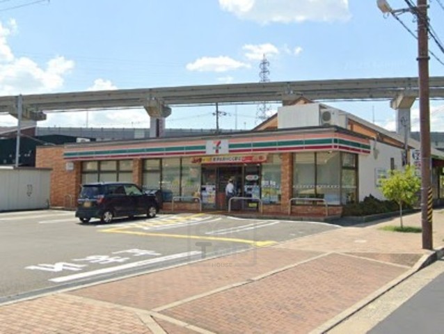 コンビニ　セブンイレブン　摂津東一津屋店（コンビニ）まで738m