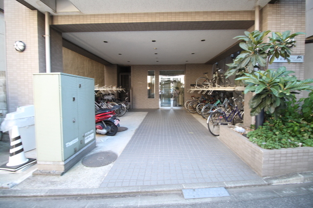 メゾン東尾久の外観写真