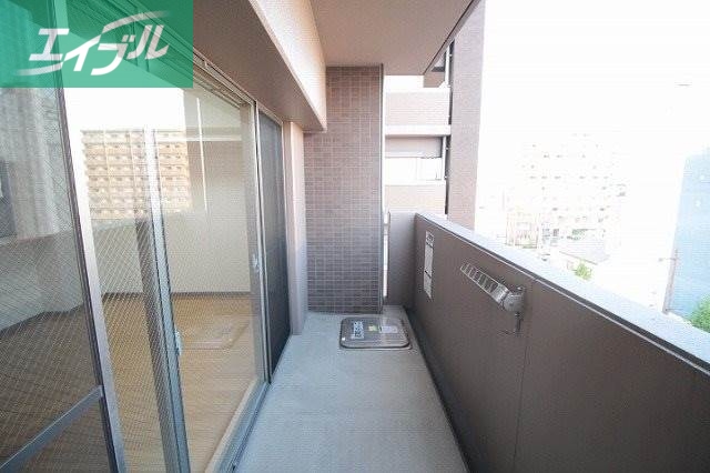 バルコニー　同間取り別部屋の写真です