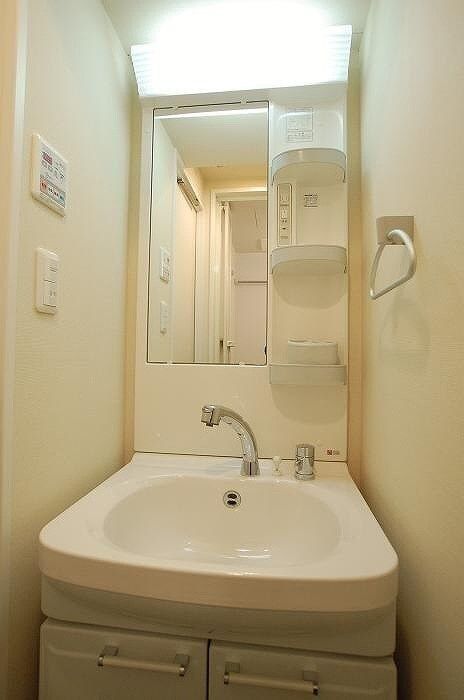 洗面設備　★お部屋探しは株式会社タウンハウジング東京まで★