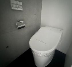 La Douceur西落合のトイレ写真
