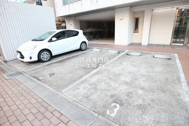 駐車場　敷地内駐車場あり◎