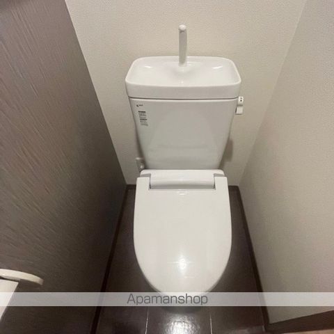 ＪＲ東海道本線 守山駅 徒歩19分 3階建 築15年のトイレ写真