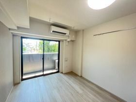 アーバンパーク高井戸の居間写真