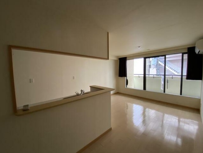 居室・リビング　リビングの感じは