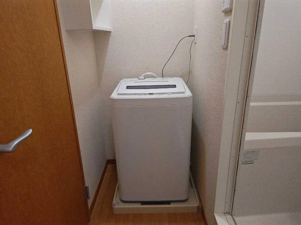 洗面設備　洗濯機置場