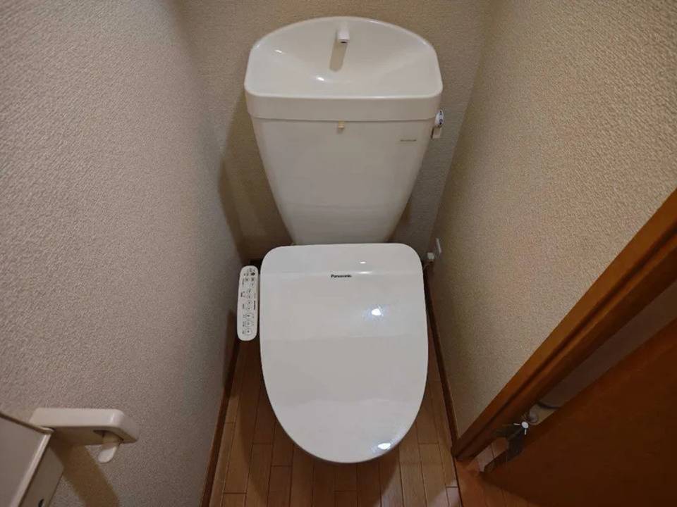 トイレ　トイレ