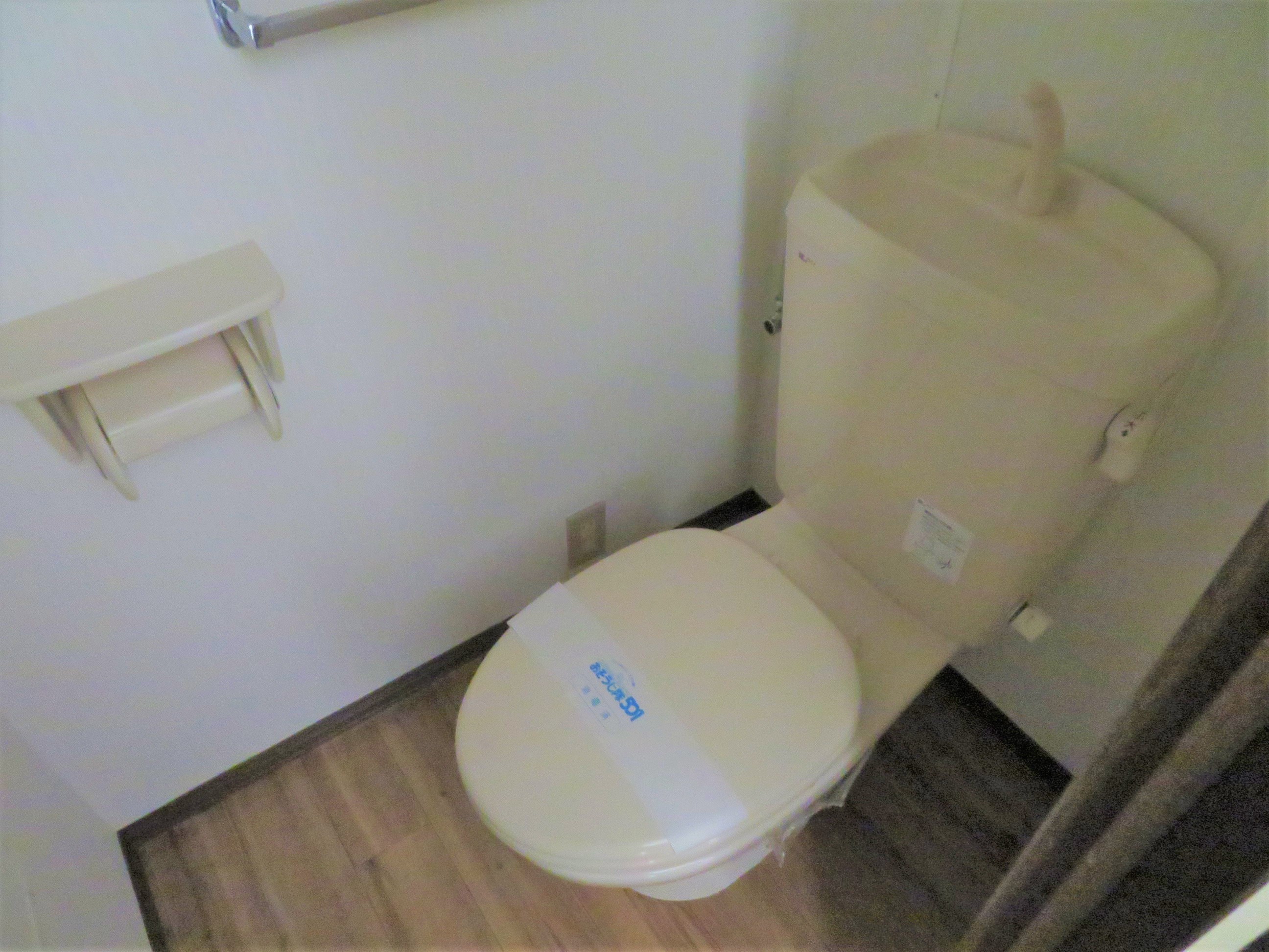 トイレ　トイレスペース。