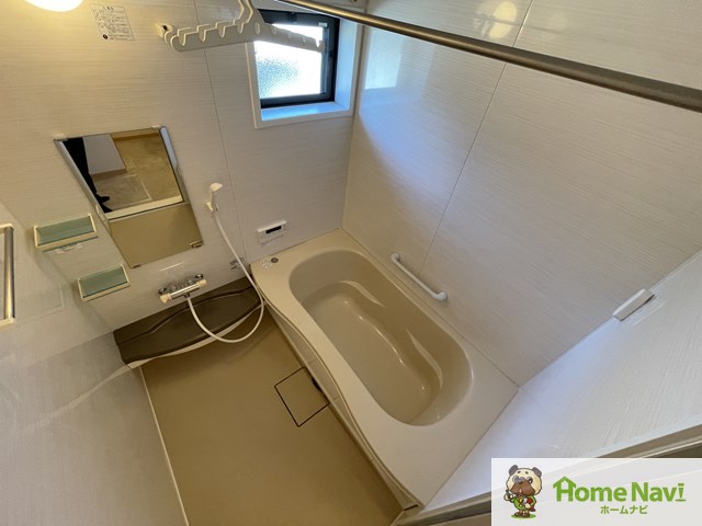 バス・シャワールーム　浴室乾燥機・追い焚き付きの大きなお風呂