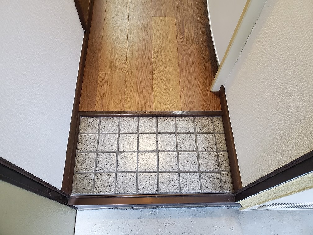 玄関　玄関になります。