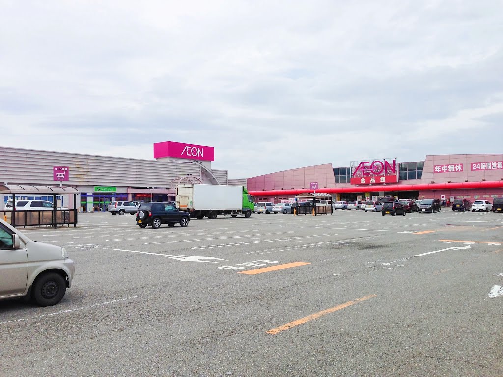 スーパー　イオン野々市南店（スーパー）まで589m