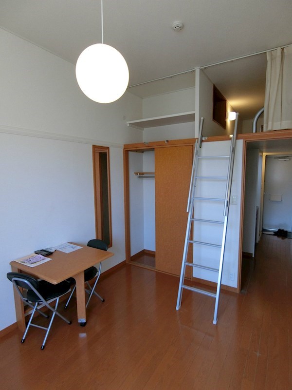 居室・リビング　リビング