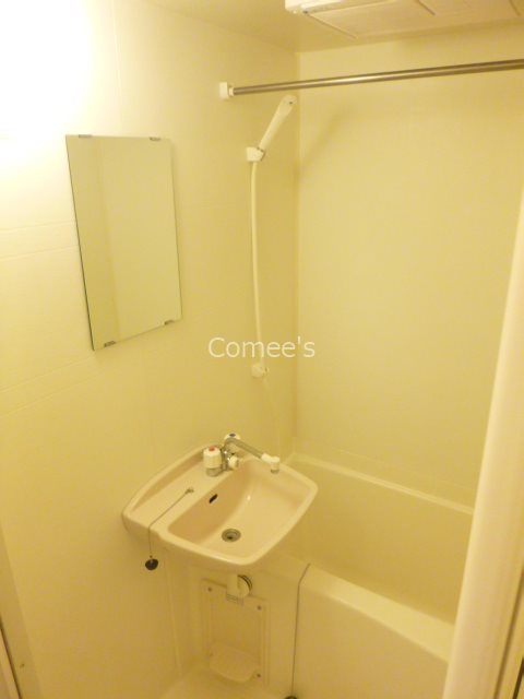 バス・シャワールーム　バスルーム