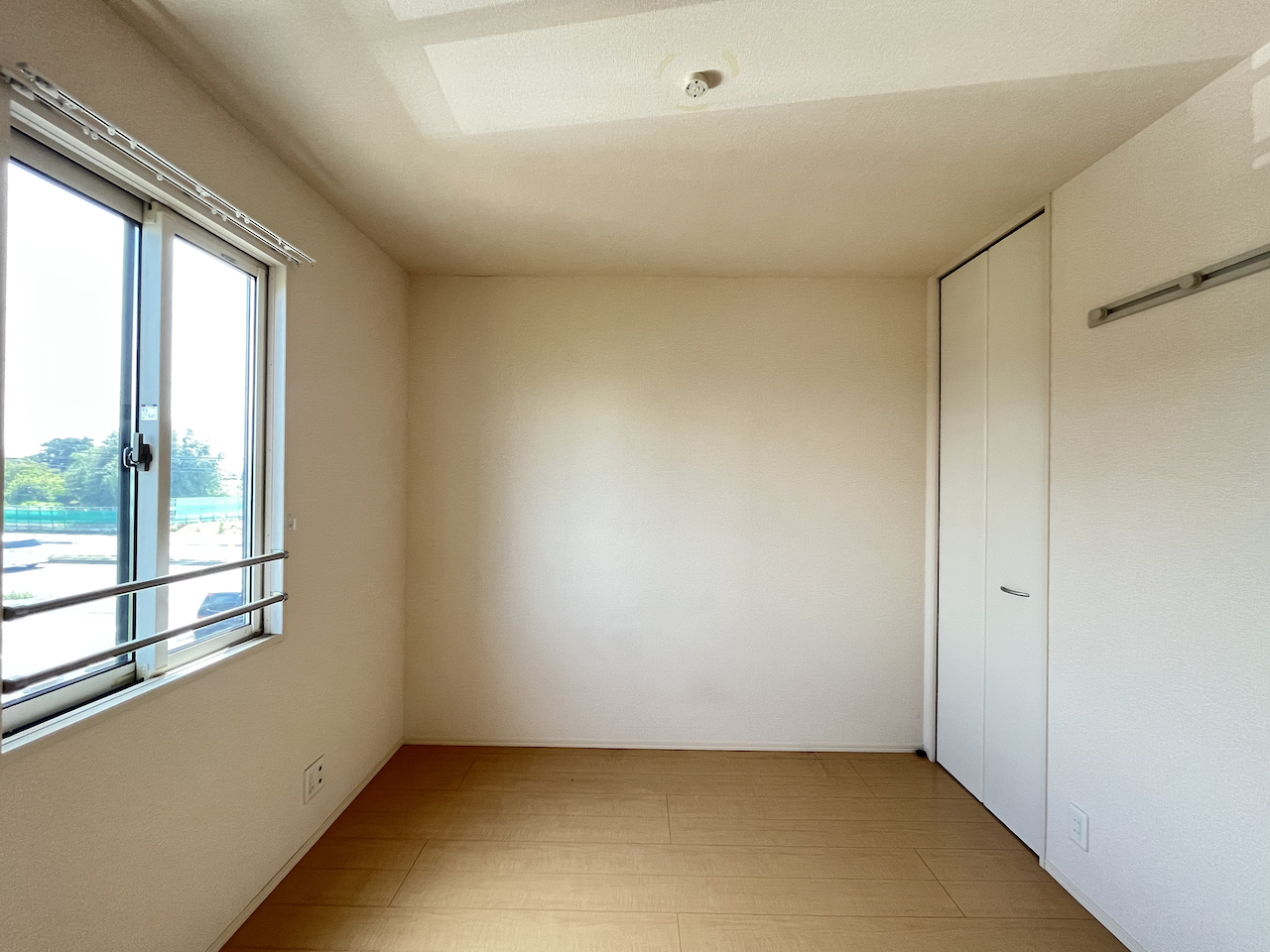 その他部屋・スペース　●洋室にもエアコンあり！