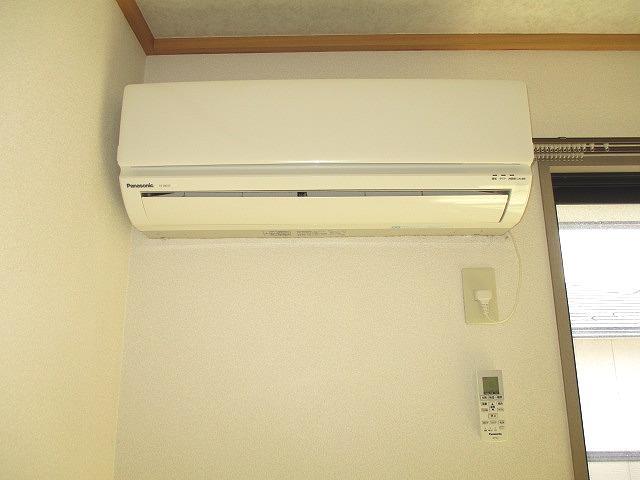 その他設備　和室エアコン有