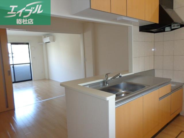 居室・リビング　リビング