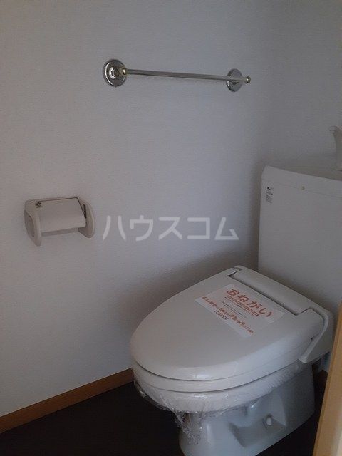 【名古屋市緑区桶狭間神明のアパートのトイレ】