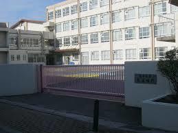 中学校　名古屋市立原中学校（中学校）まで787m