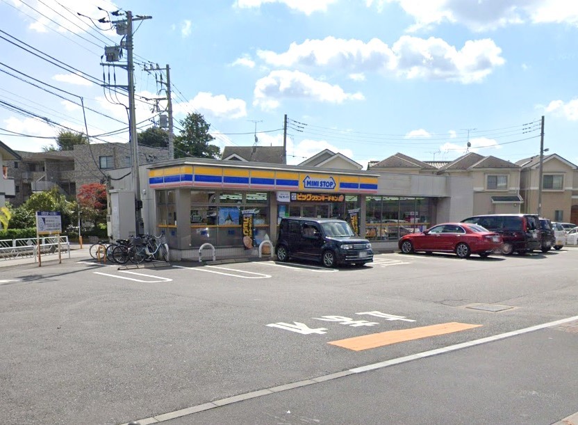 コンビニ　ミニストップ深大寺東町店（コンビニ）まで509m