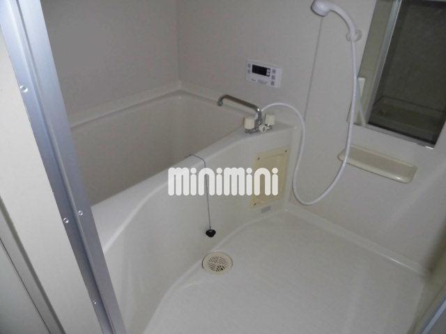 バス・シャワールーム　日々の疲れを癒すバスルームです。