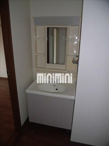 洗面設備　独立洗面台完備です。