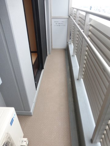 バルコニー　バルコニー