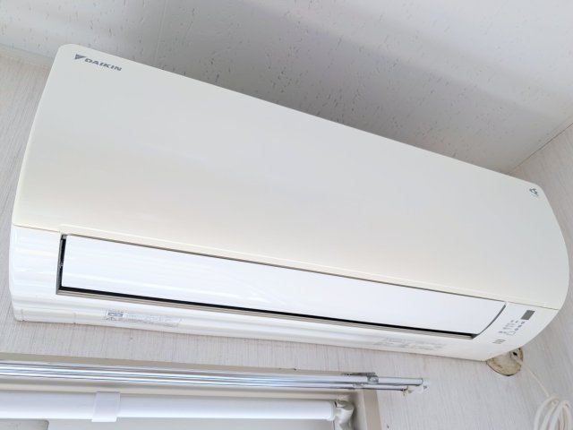 その他設備　【エアコン】エアコン1基備え付け◎お引越しの費用を抑えられま