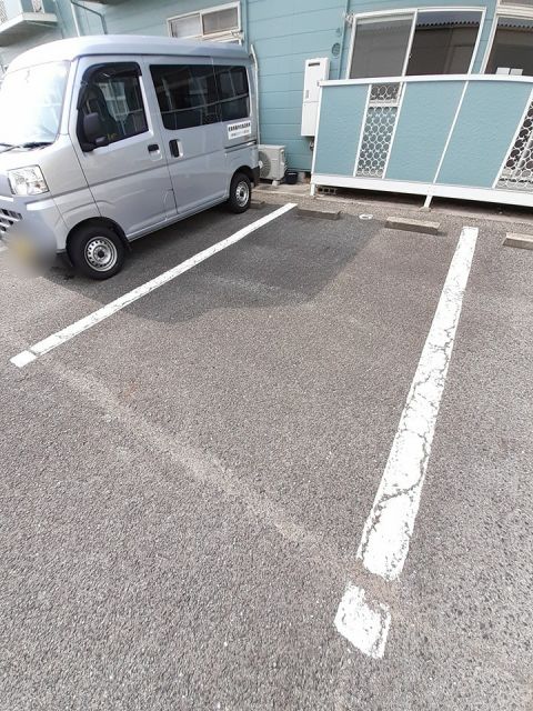 【サザンウインドの駐車場】