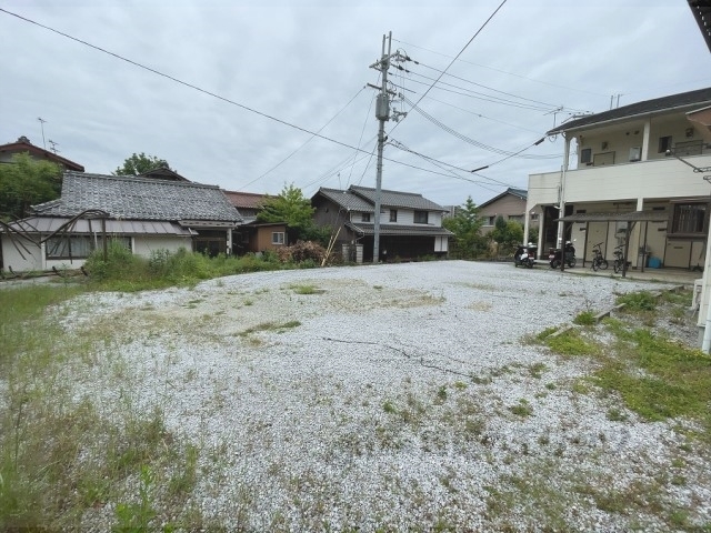 【キャッスルハイツ古沢の駐車場】