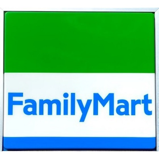 コンビニ　ファミリーマート金沢百坂店（コンビニ）まで308m