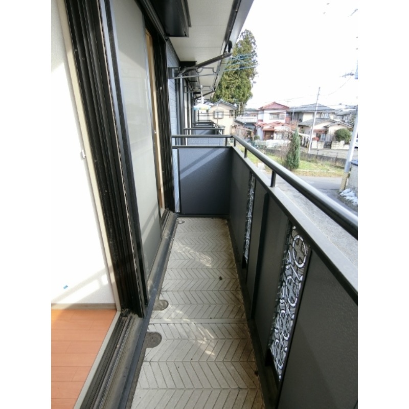 バルコニー　図面と現状に相違がある場合には現状を優先