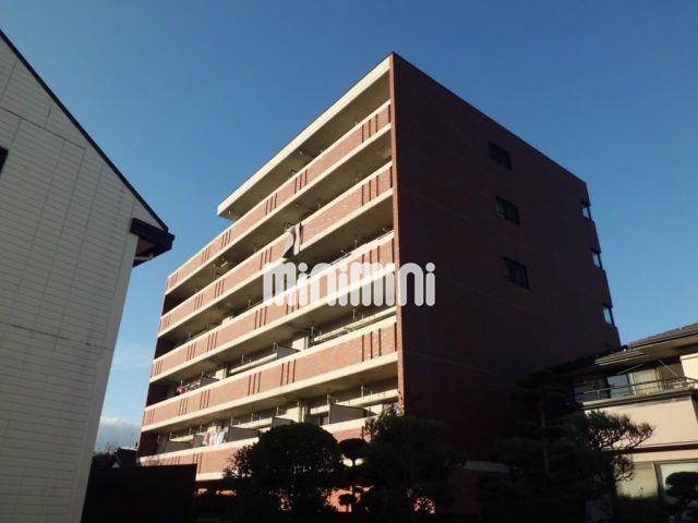 建物外観　重厚感のあるマンション